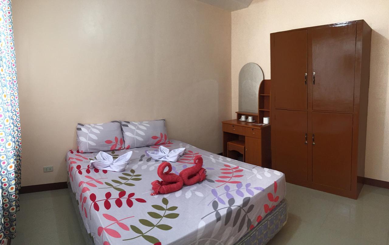 Brielles Travellers Inn Tagbilaran City Kültér fotó