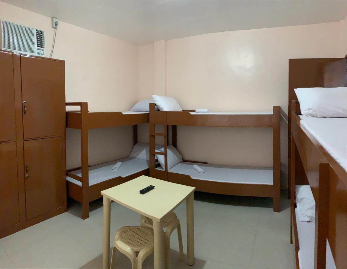 Brielles Travellers Inn Tagbilaran City Kültér fotó